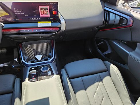 New 2025 BMW X3 xDrive30i w/ Premium Package image 17