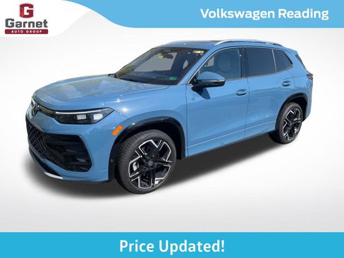 Certified 2025 Volkswagen Tiguan SEL R-Line AWD/4WD image 1
