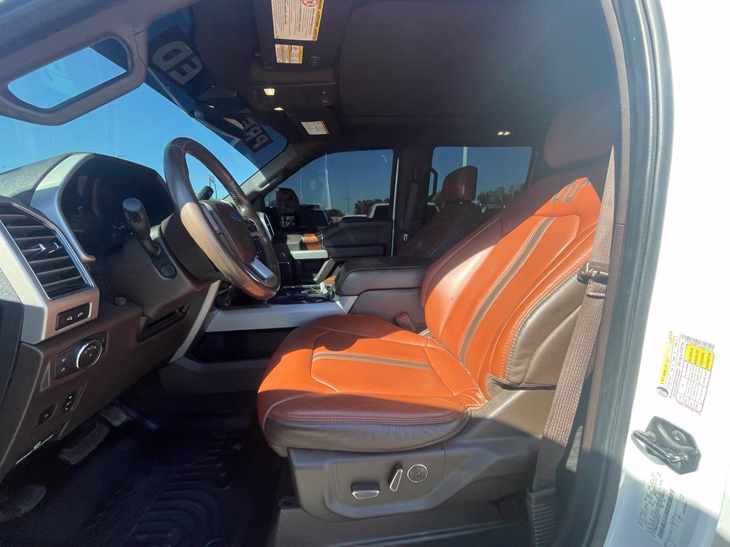 Used 2020 Ford F250 King Ranch w/ King Ranch Ultimate Package AWD/4WD image 11