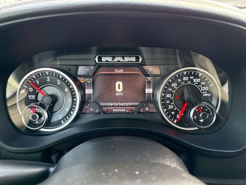 Used 2021 RAM 1500 Laramie w/ Sport Appearance Package image 15