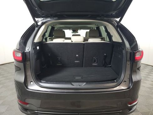 Certified 2024 MAZDA CX-90 Plug-In Hybrid w/ Preferred AWD/4WD image 9