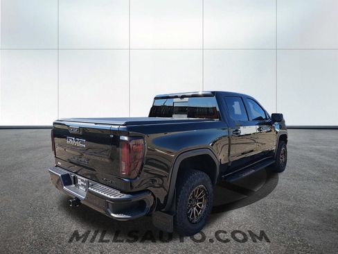 Used 2025 GMC Sierra 1500 AT4X AWD/4WD image 6