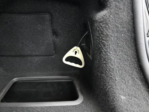 Used 2022 BMW 530i w/ Premium Package image 46