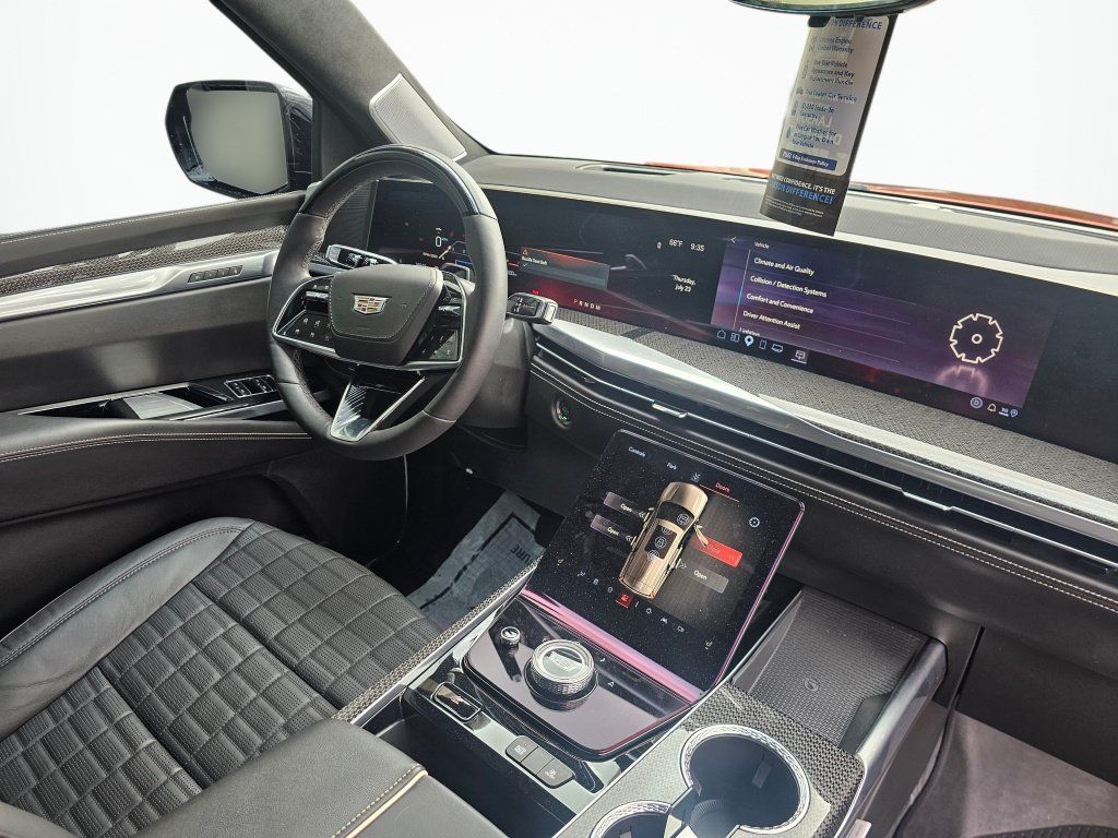 Used 2025 Cadillac Escalade V AWD/4WD image 14