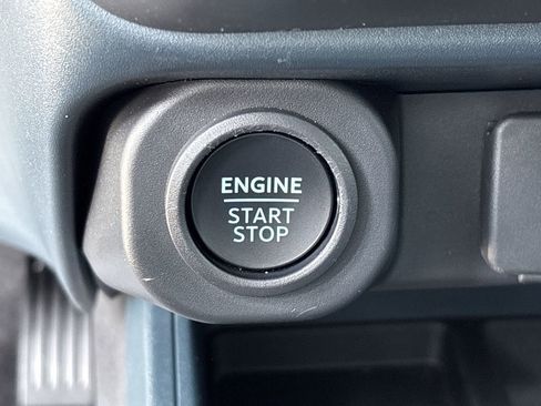 Used 2025 Ford Maverick Lobo image 29