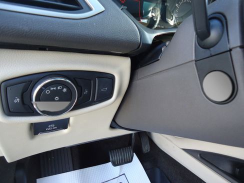 Used 2018 Lincoln MKZ Select w/ Technology Package image 15