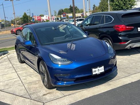 Used 2021 Tesla Model 3 Standard Range Plus RWD image 5