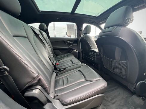 Used 2017 Audi Q7 3.0T Premium image 27