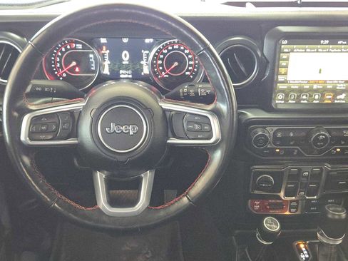 Used 2021 Jeep Wrangler Unlimited Rubicon image 25