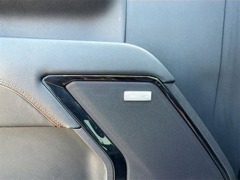 Used 2024 GMC Sierra 2500 AT4 w/ AT4 Premium Plus Package image 10