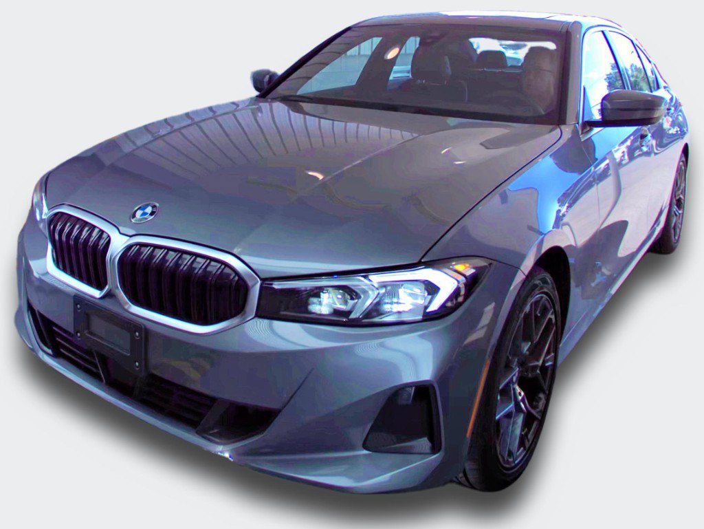 Used 2026 BMW 330i xDrive Sedan AWD/4WD image 2