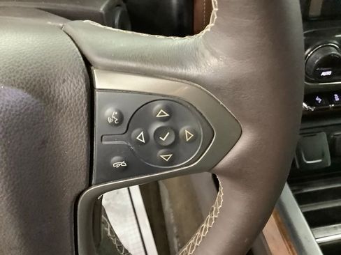 Used 2016 Chevrolet Silverado 2500 High Country w/ Duramax Plus Package AWD/4WD image 17