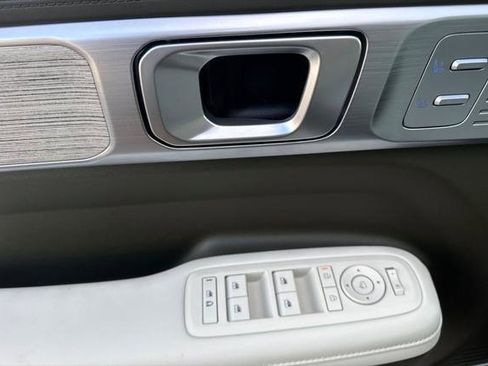 New 2025 Hyundai Santa Fe Calligraphy image 8