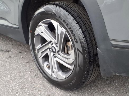 Used 2023 Hyundai Santa Fe SEL image 11