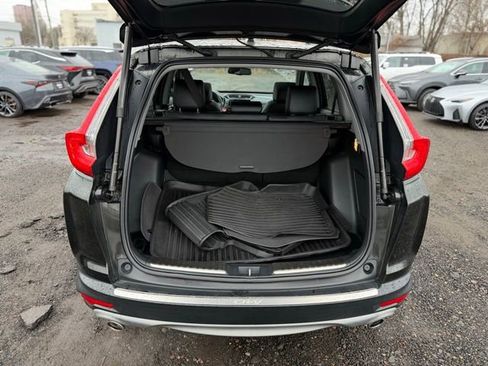 Used 2019 Honda CR-V Touring image 10