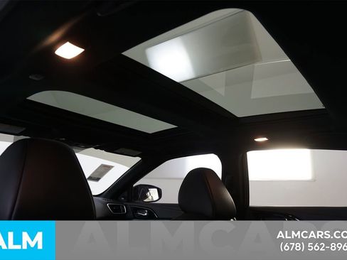 Used 2023 Nissan Maxima SR w/ Sport Mat Group FWD image 30