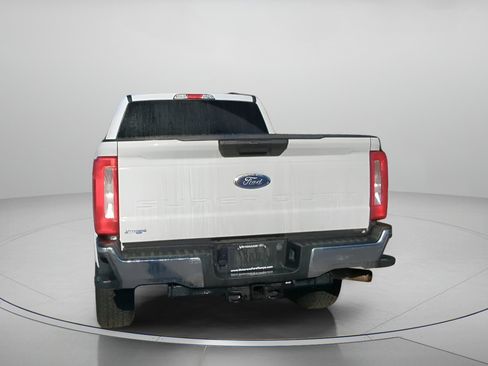 Certified 2024 Ford F250 XLT image 22
