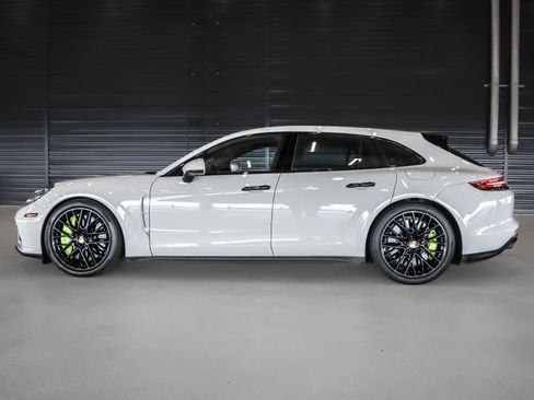 Used 2018 Porsche Panamera Turbo S AWD/4WD image 2