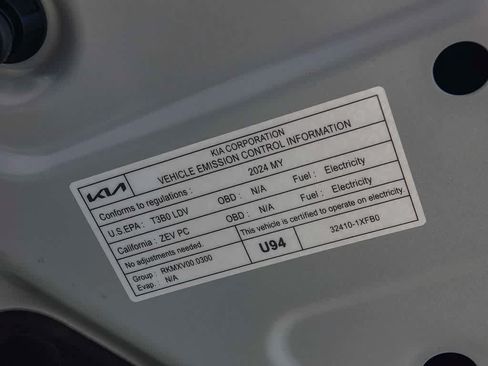 Used 2024 Kia EV9 GT-Line AWD/4WD image 27