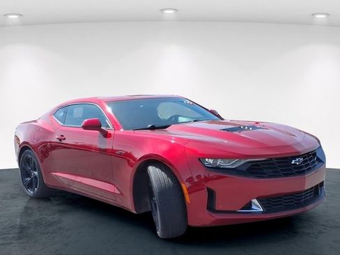 Used 2022 Chevrolet Camaro LT w/ RS Package image 4