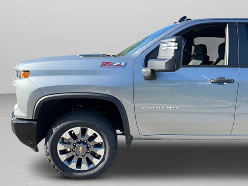 New 2026 Chevrolet Silverado 2500 Custom w/ Custom Value Package image 24