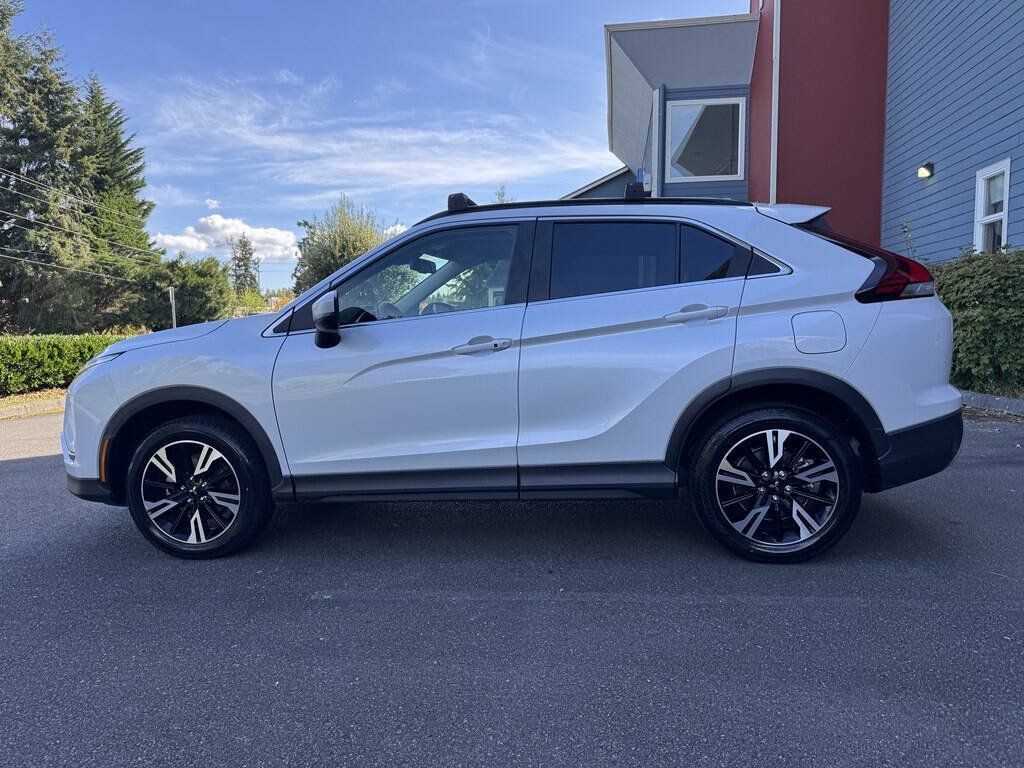 Used 2023 Mitsubishi Eclipse Cross SE AWD/4WD image 5