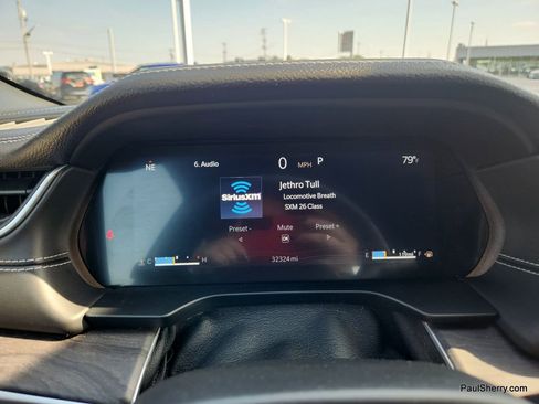 Used 2024 Jeep Grand Cherokee L Limited w/ Black Appearance Package AWD/4WD image 39