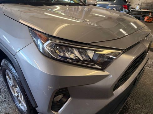 Used 2020 Toyota RAV4 XLE w/ Convenience Package AWD/4WD image 28