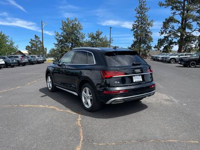 Used 2021 Audi Q5 e Premium Plus w/ Premium Plus Package
