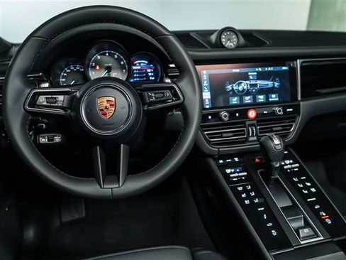 New 2026 Porsche Macan S image 19
