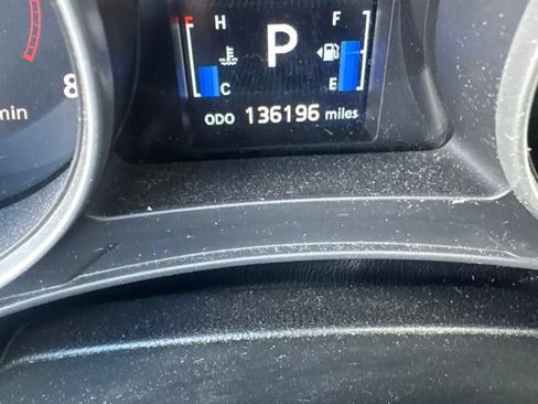 Used 2011 Mitsubishi Outlander Sport SE AWD/4WD image 14