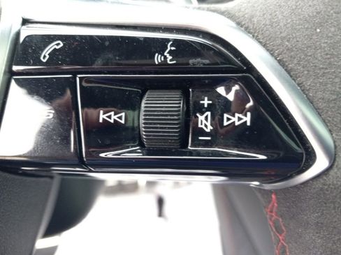 Used 2022 Audi RS 7 Sportback w/ Black Optic Package image 25