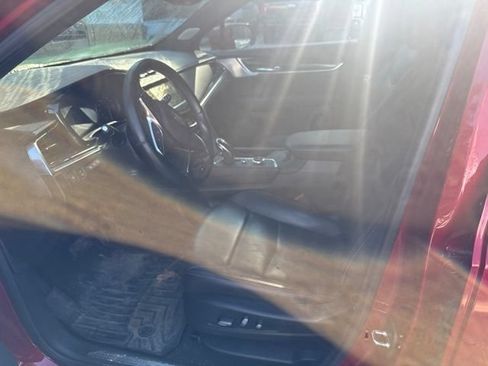 Used 2021 Cadillac XT5 Premium Luxury AWD/4WD image 10