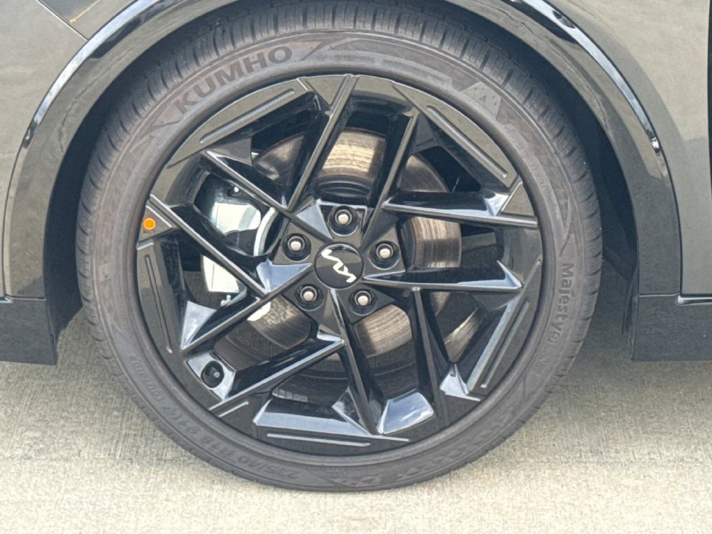 New 2026 Kia K4 GT-Line Turbo FWD image 4