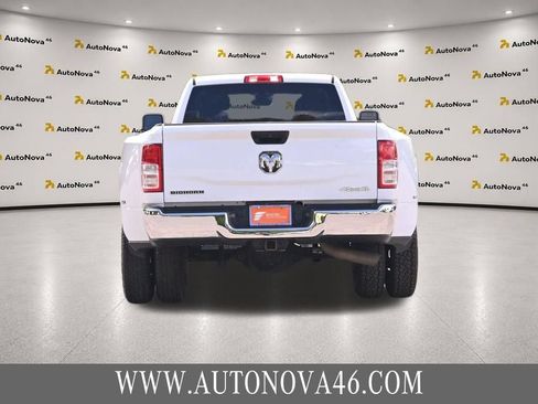 Used 2024 RAM 3500 Big Horn AWD/4WD image 7