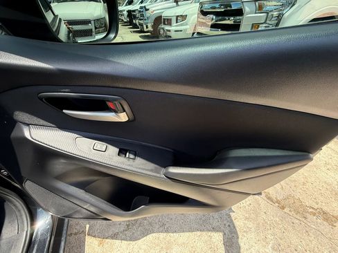 Used 2019 Toyota Yaris LE FWD image 22