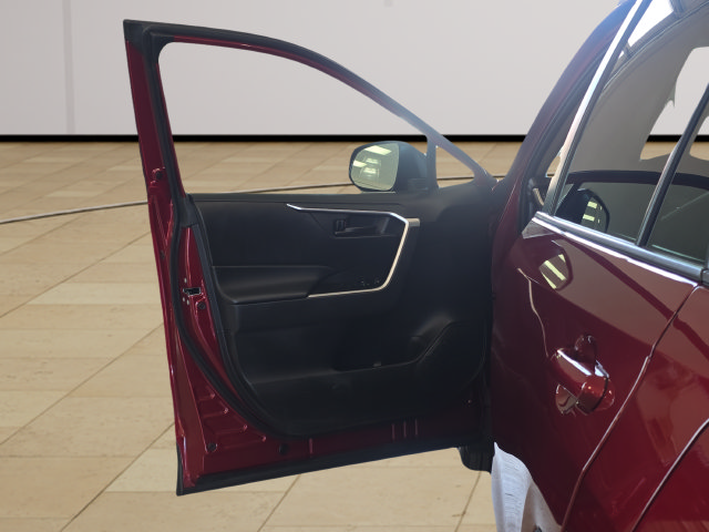 Used 2023 Toyota RAV4 LE FWD image 10