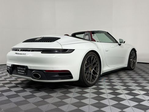 Certified 2022 Porsche 911 Carrera 4S AWD/4WD image 9