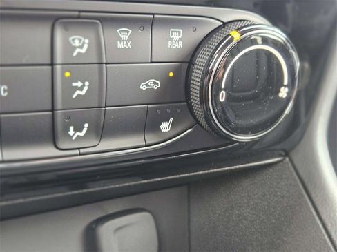 New 2026 Buick Encore GX Sport Touring w/ Advanced Technology Package image 24