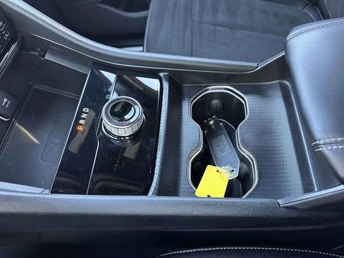 Certified 2024 Jeep Grand Cherokee L Altitude image 35