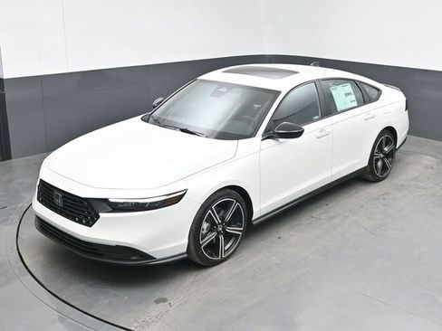 New 2026 Honda Accord Sport image 15