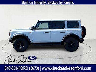New 2026 Ford Bronco Badlands w/ Sasquatch Package