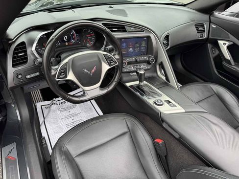 Used 2019 Chevrolet Corvette Stingray Convertible w/ 2LT Preferred Equipment Group RWD image 19