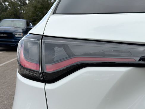 Used 2023 Honda HR-V Sport image 10