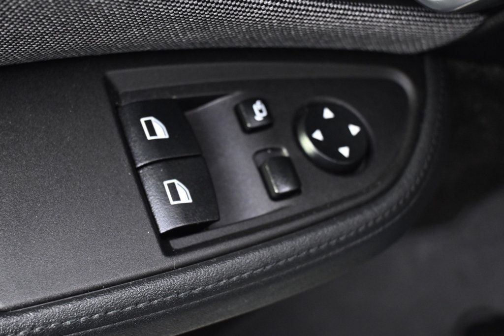 Used 2016 BMW i3 w/ Range Extender RWD image 23