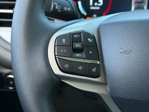 New 2026 Ford Explorer Active w/ Active Comfort Package image 24