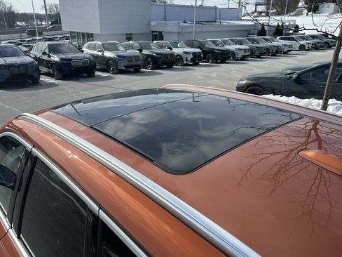 Used 2025 BMW X1 xDrive28i image 5