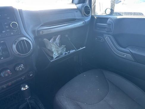 Used 2017 Jeep Wrangler Unlimited Sport w/ Quick Order Package 24S image 18