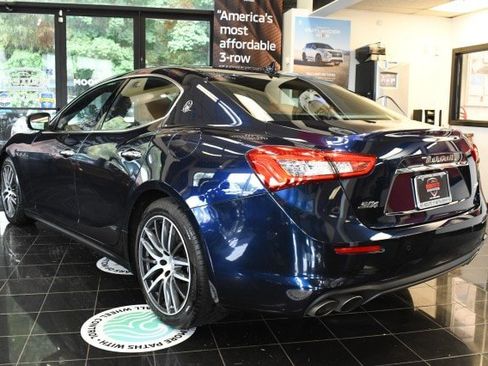 Used 2019 Maserati Ghibli S Q4 AWD/4WD image 11