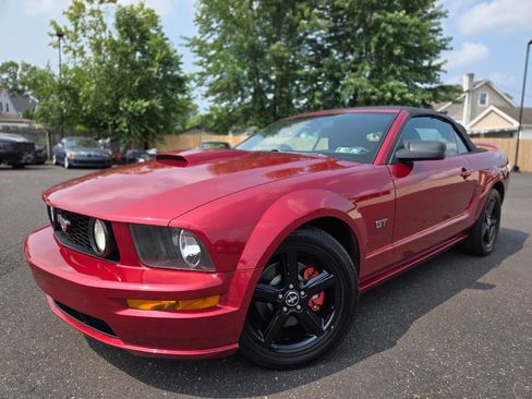 Used 2007 Ford Mustang GT image 3
